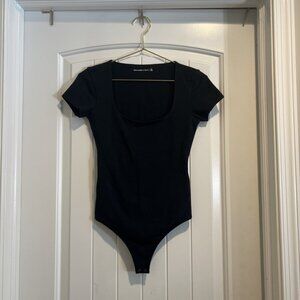 Hollister Size XS Double Lined Bodysuit